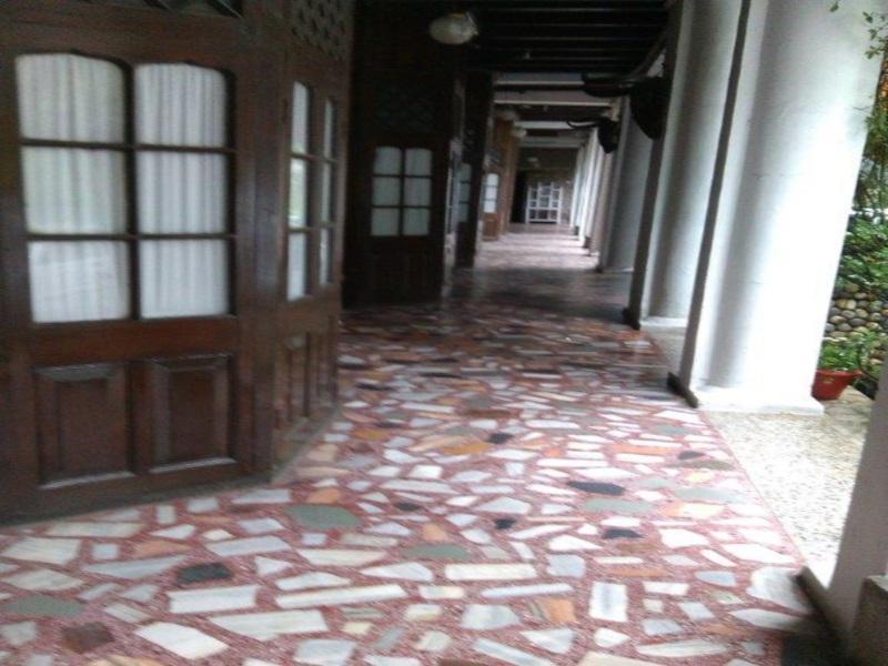 Hotel Walnut Grove Masuri Exterior foto