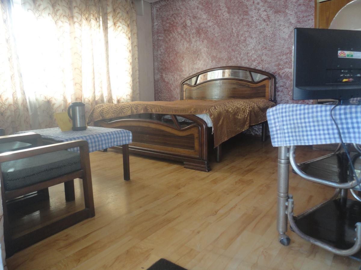 Hotel Walnut Grove Masuri Exterior foto